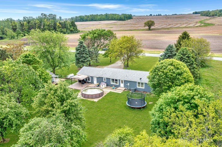 1277 Yocom Road, Cable, Ohio image 9