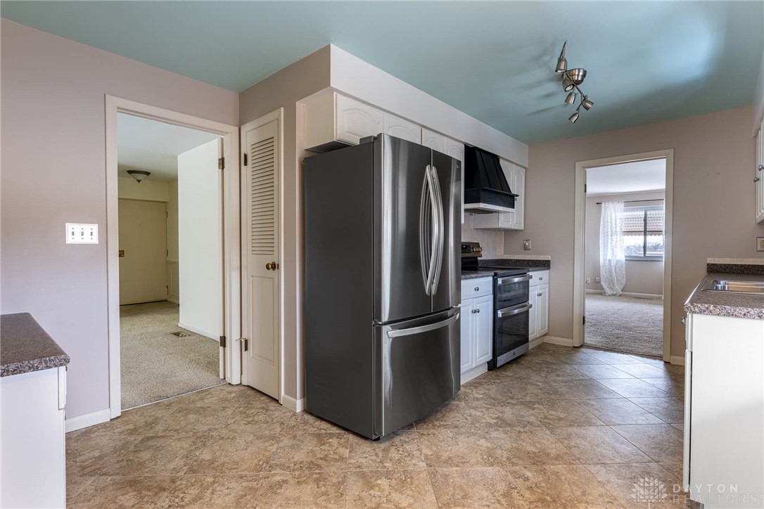 3371 Southdale Drive #4, Kettering, Ohio image 8
