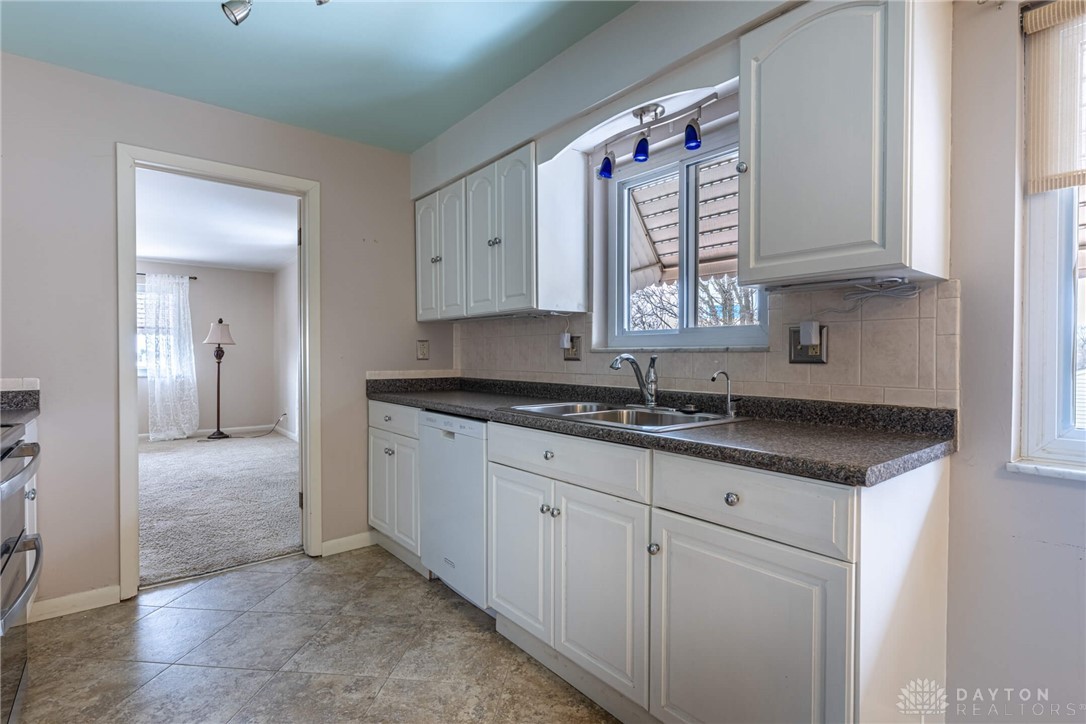 3371 Southdale Drive #4, Kettering, Ohio image 12