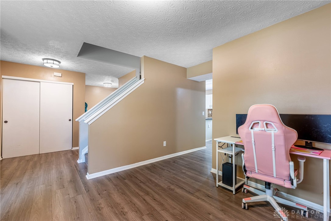 4333 Dobbin Circle, Dayton, Ohio image 13