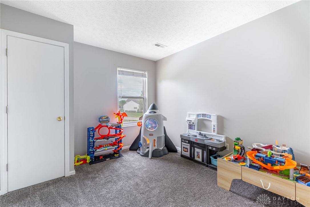 4333 Dobbin Circle, Dayton, Ohio image 26