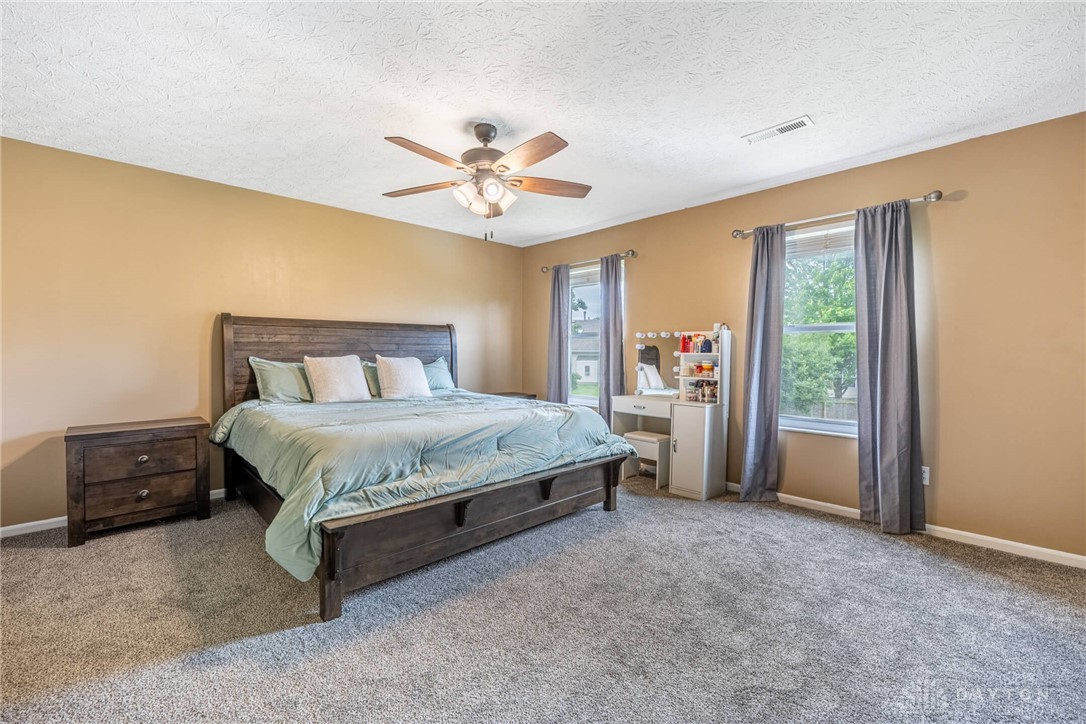 4333 Dobbin Circle, Dayton, Ohio image 17