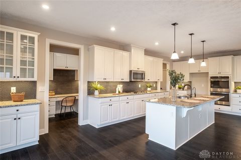 Tiny photo for 861 Acorn Drive, Sugarcreek Twp, OH 45440 (MLS # 945207)