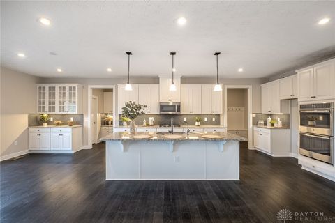 Tiny photo for 861 Acorn Drive, Sugarcreek Twp, OH 45440 (MLS # 945207)