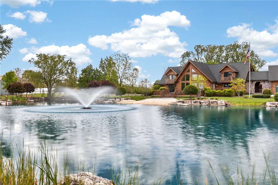 Tipp City, Ohio, 45371, United States, 5 Bedrooms Bedrooms, ,4 BathroomsBathrooms,Residential,Active,2052134