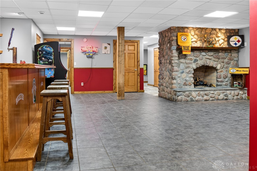 Tipp City, Ohio, 45371, United States, 5 Bedrooms Bedrooms, ,4 BathroomsBathrooms,Residential,Active,2052134