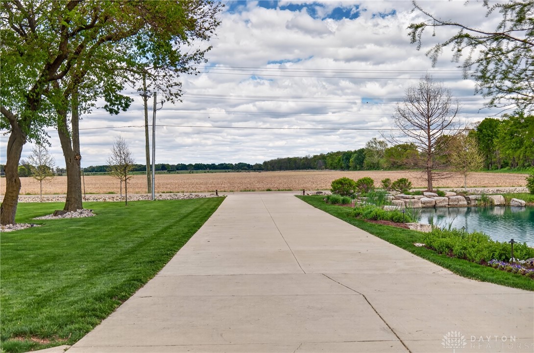 Tipp City, Ohio, 45371, United States, 5 Bedrooms Bedrooms, ,4 BathroomsBathrooms,Residential,Active,2052134