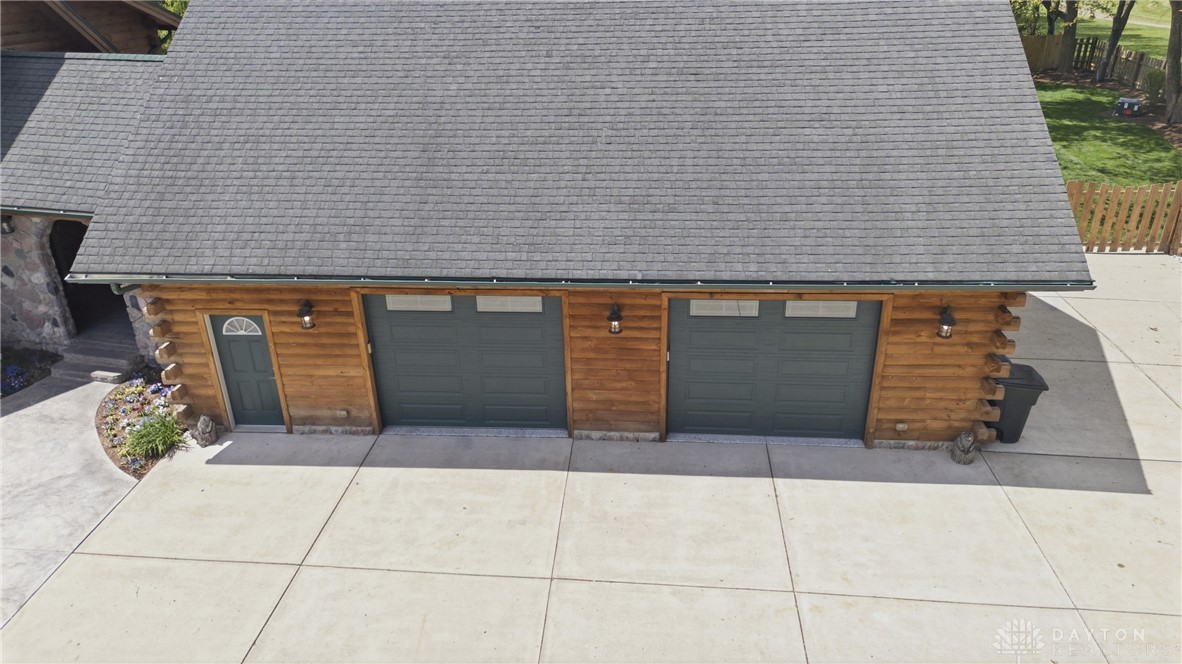 Tipp City, Ohio, 45371, United States, 5 Bedrooms Bedrooms, ,4 BathroomsBathrooms,Residential,Active,2052134