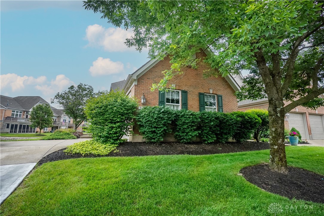7516 Blue Fox Run, West Chester, Ohio image 2