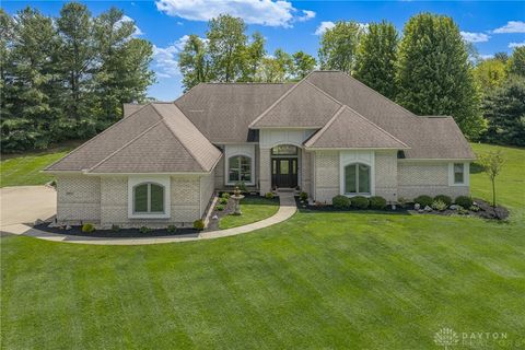 Photo of 2811 River Edge Circle, Sugarcreek Twp, OH 45370 (MLS # 957677)