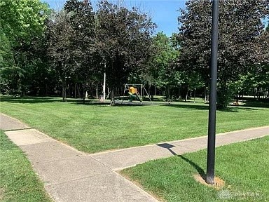 826 W Martindale Road, Englewood, Ohio image 4