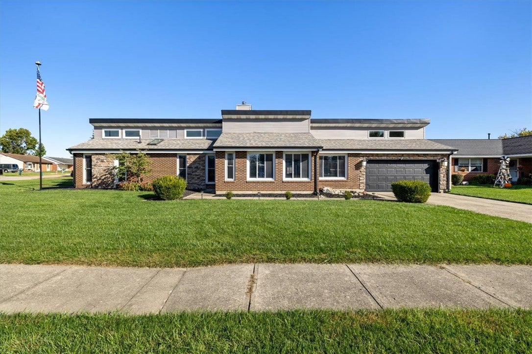 1700 Elaina Drive