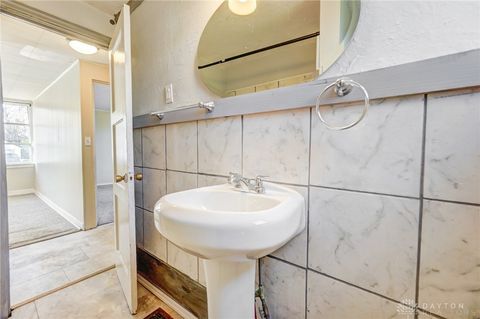Tiny photo for 2150 Kensington Drive, Dayton, OH 45406 (MLS # 944980)