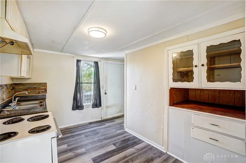 Tiny photo for 2150 Kensington Drive, Dayton, OH 45406 (MLS # 944980)