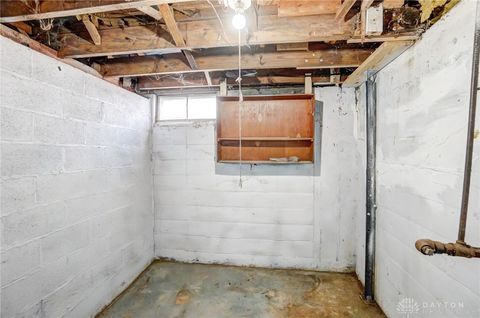 Tiny photo for 2150 Kensington Drive, Dayton, OH 45406 (MLS # 944980)