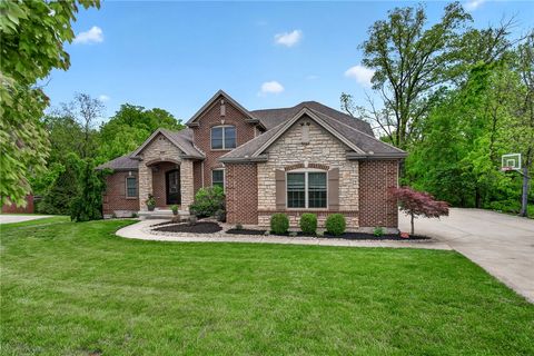 Photo of 7116 Copperwood Court, Springboro, OH 45066 (MLS # 958536)