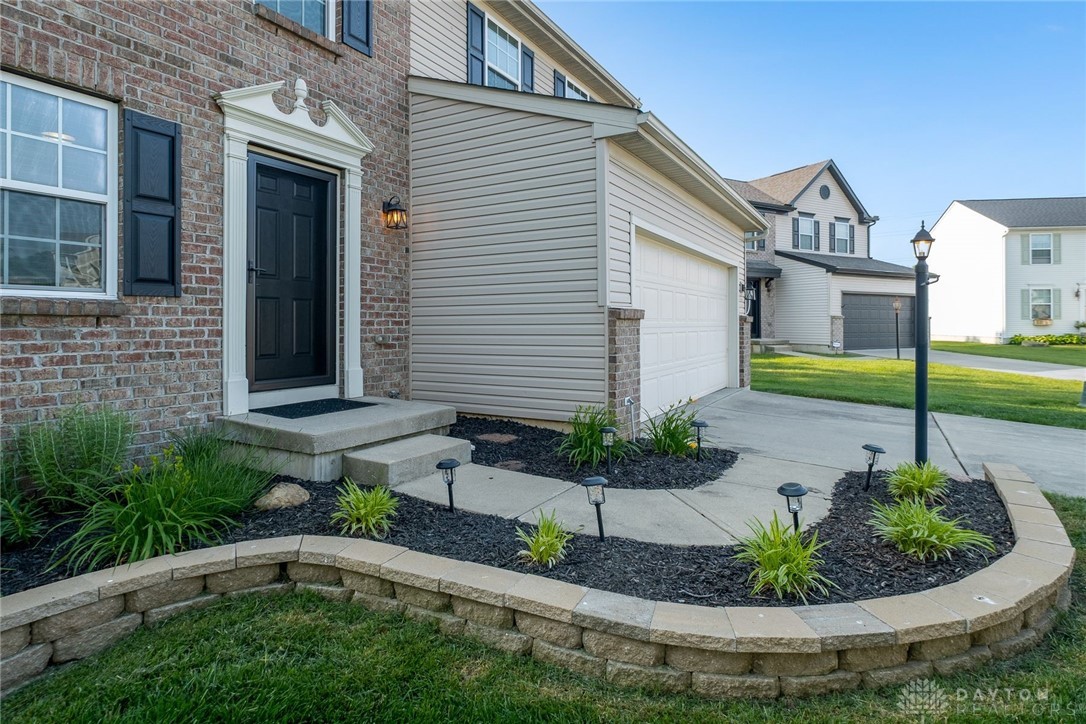 2398 Gerard Court, Fairborn, Ohio image 9