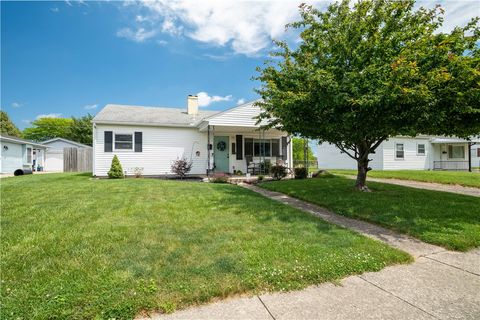 Photo of 733 Spartan Avenue, Vandalia, OH 45377 (MLS # 961656)
