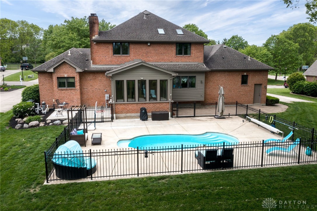 Springboro, Ohio 45066, United States, 4 Bedrooms Bedrooms, ,4 BathroomsBathrooms,Residential,Active,128904