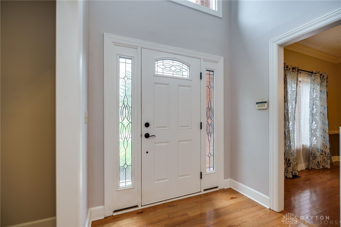 785 Heatherwoode Circle, Springboro, Ohio image 7
