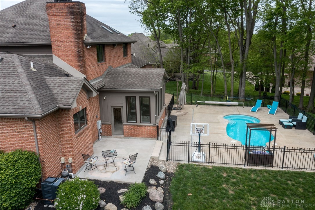 Springboro, Ohio 45066, United States, 4 Bedrooms Bedrooms, ,4 BathroomsBathrooms,Residential,Active,128904