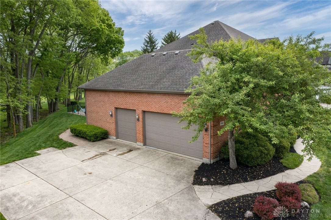 Springboro, Ohio 45066, United States, 4 Bedrooms Bedrooms, ,4 BathroomsBathrooms,Residential,Active,128904