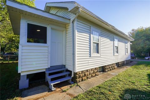 Tiny photo for 1212 Pine Street, Middletown, OH 45044 (MLS # 945163)