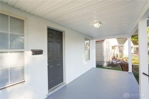 Tiny photo for 1212 Pine Street, Middletown, OH 45044 (MLS # 945163)