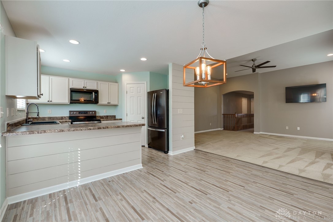 4279 Hunting Hawk Drive, Lebanon, Ohio image 18