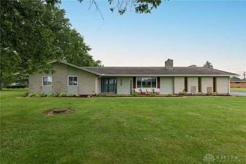 Photo of 10551 Old Dayton Road, New Lebanon, OH 45345 (MLS # 962488)