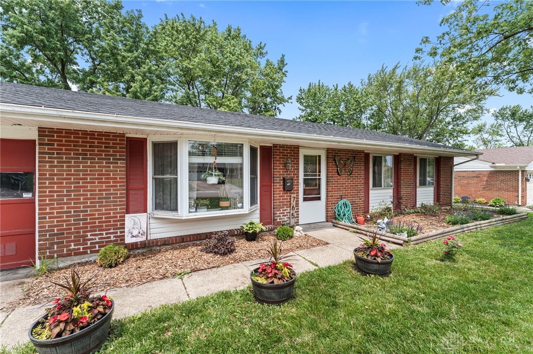 765 Cransberry Drive, Dayton, Ohio image 2