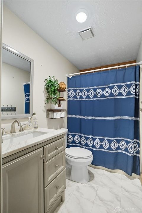 Tiny photo for 285 Nikki Court, Franklin, OH 45005 (MLS # 945343)