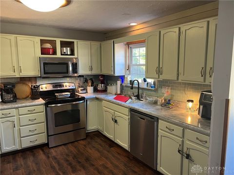 Tiny photo for 285 Nikki Court, Franklin, OH 45005 (MLS # 945343)