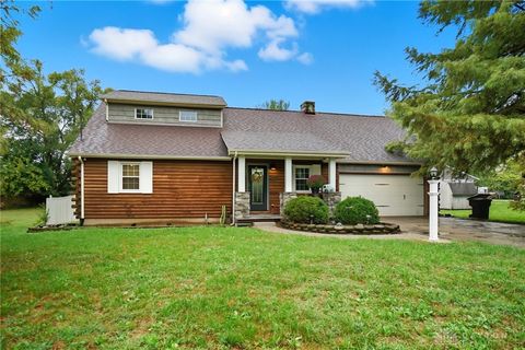 Tiny photo for 285 Nikki Court, Franklin, OH 45005 (MLS # 945343)