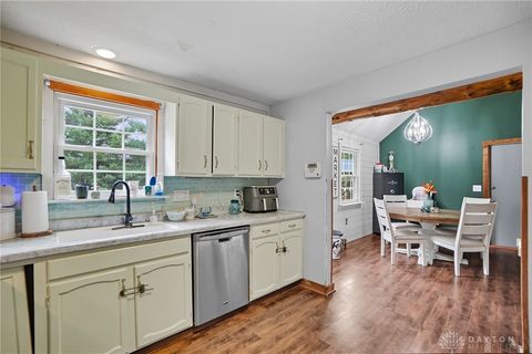 Tiny photo for 285 Nikki Court, Franklin, OH 45005 (MLS # 945343)