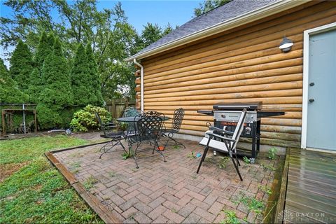 Tiny photo for 285 Nikki Court, Franklin, OH 45005 (MLS # 945343)