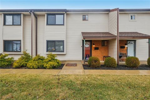 Photo of 3232 Fantasia Trail, Miamisburg, OH 45449 (MLS # 953525)