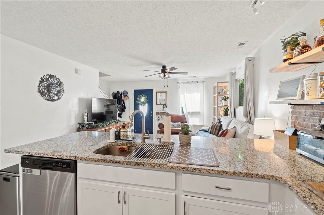 784 Marshall Drive, Xenia, Ohio image 13