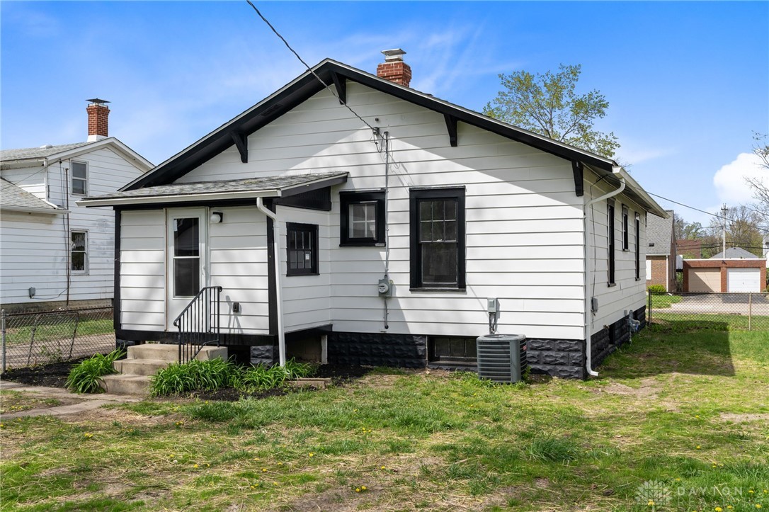314 E Xenia Drive, Fairborn, Ohio image 24