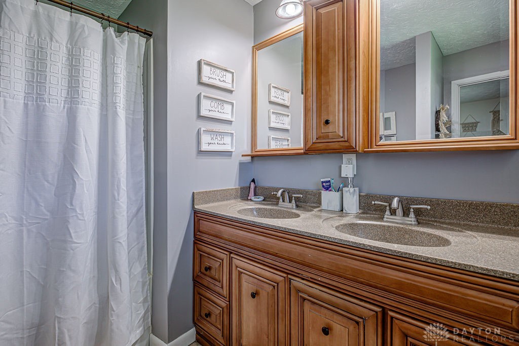 8770 Martz Paulin Road, Franklin, Ohio image 18