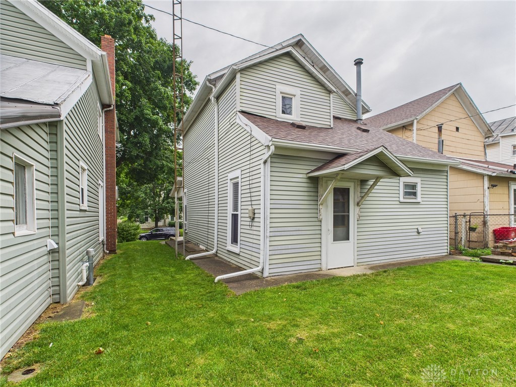 327 W Water Street, Greenville, Ohio image 16