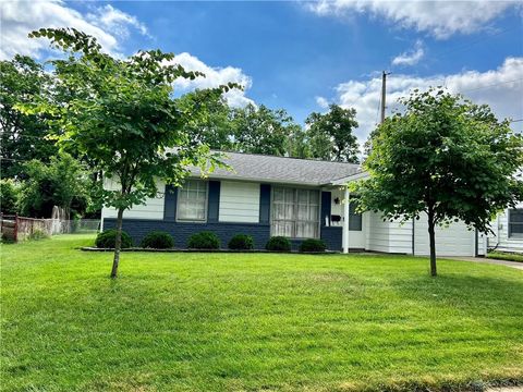 Photo of 232 Tulip Drive, West Carrollton, OH 45449 (MLS # 953606)