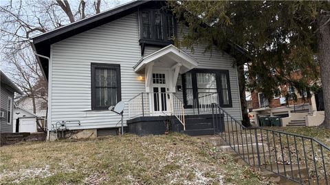 Photo of 819 Princeton Drive, Dayton, OH 45406 (MLS # 953314)