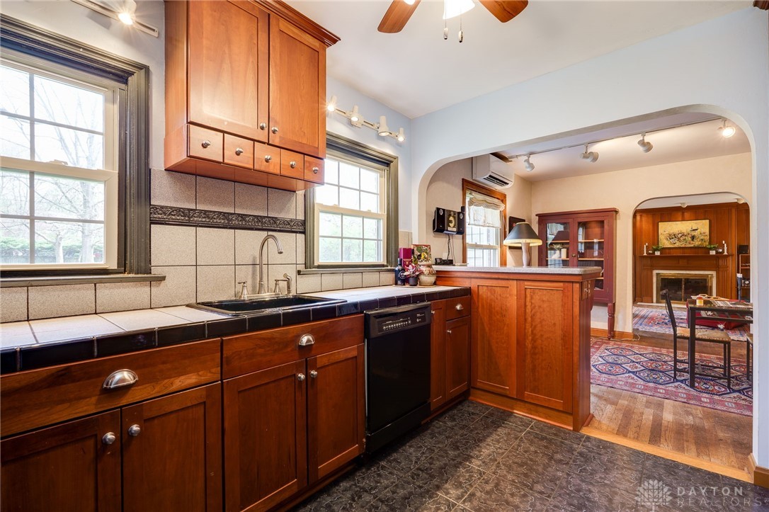 6825 Peters Pike, Dayton, Ohio image 19