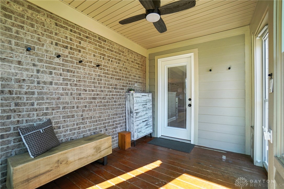 Oregonia, Ohio 45054, United States, 3 Bedrooms Bedrooms, ,3 BathroomsBathrooms,Residential,Pending,198360