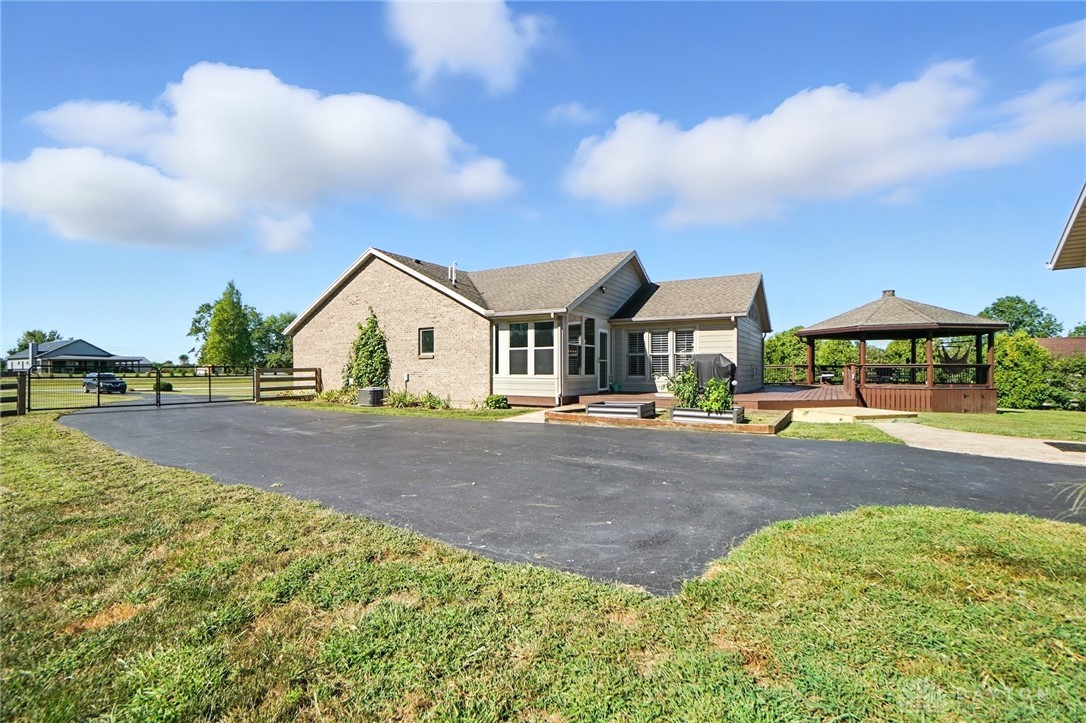 Oregonia, Ohio 45054, United States, 3 Bedrooms Bedrooms, ,3 BathroomsBathrooms,Residential,Pending,198360