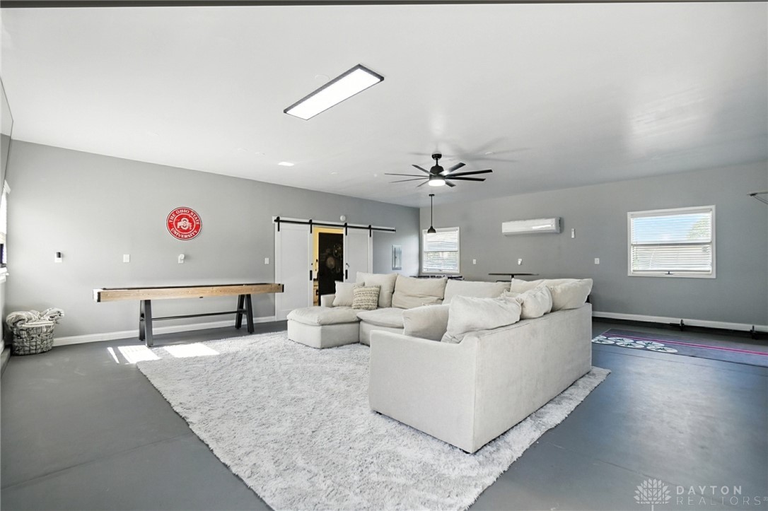 Oregonia, Ohio 45054, United States, 3 Bedrooms Bedrooms, ,3 BathroomsBathrooms,Residential,Pending,198360