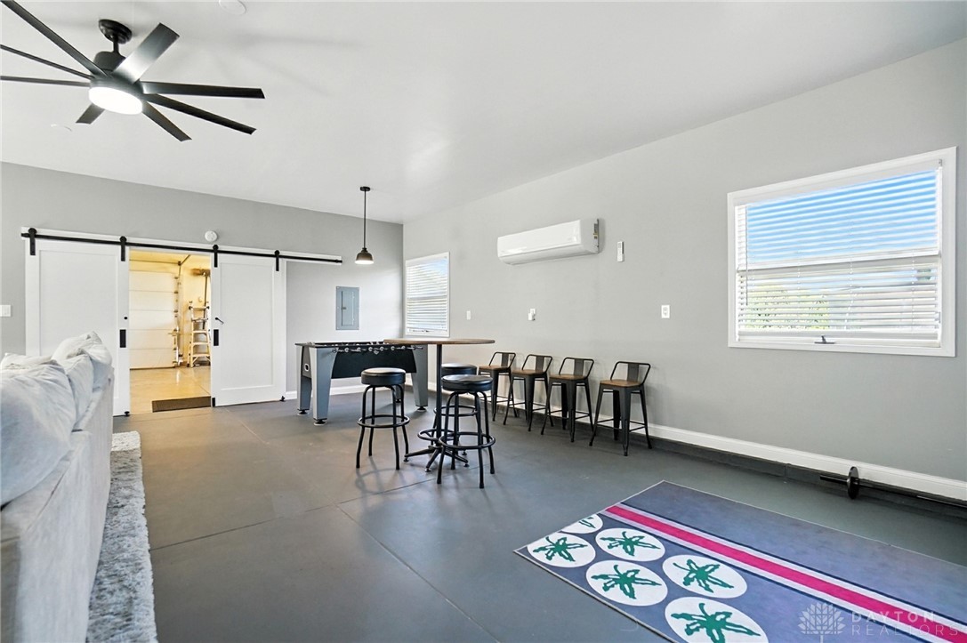 Oregonia, Ohio 45054, United States, 3 Bedrooms Bedrooms, ,3 BathroomsBathrooms,Residential,Pending,198360