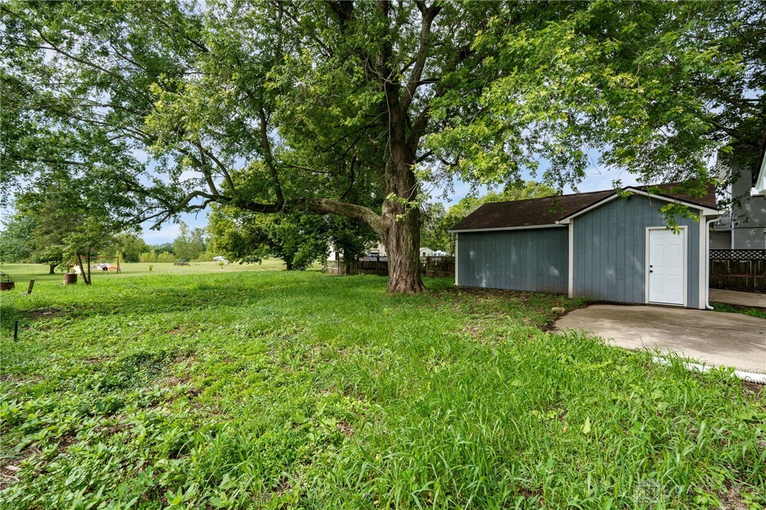 481 W County Line Road, Springfield, Ohio image 28