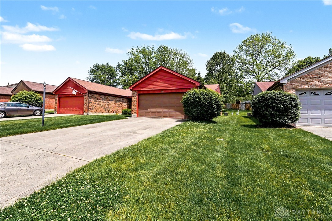 1100 Christi Circle